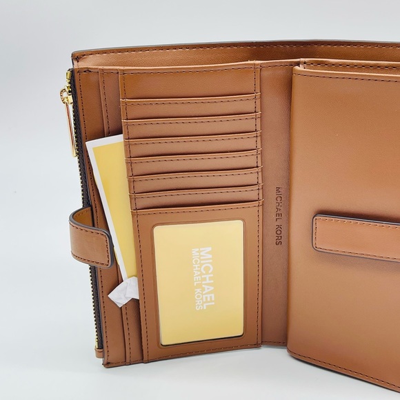 Michael Kors Large Double Zip Wallet Wristlet - Picture 7 of 9